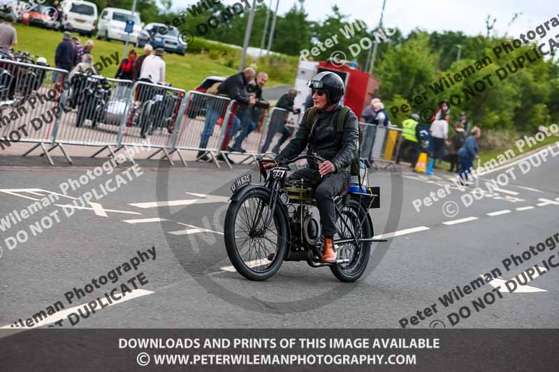 Vintage motorcycle club;eventdigitalimages;no limits trackdays;peter wileman photography;vintage motocycles;vmcc banbury run photographs